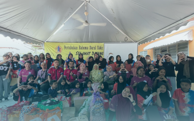 PharmaCare Community Outreach by Pharmacy Club IJN University College at Rahoma Darul Fakir
