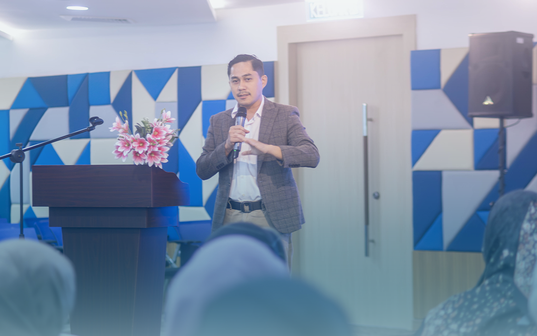 Shaping the Future: Careers in Pharmaceutical Technology