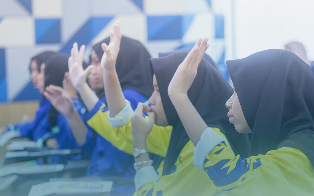 SMK Derma and SMK Perlis Students Visit IJN University College