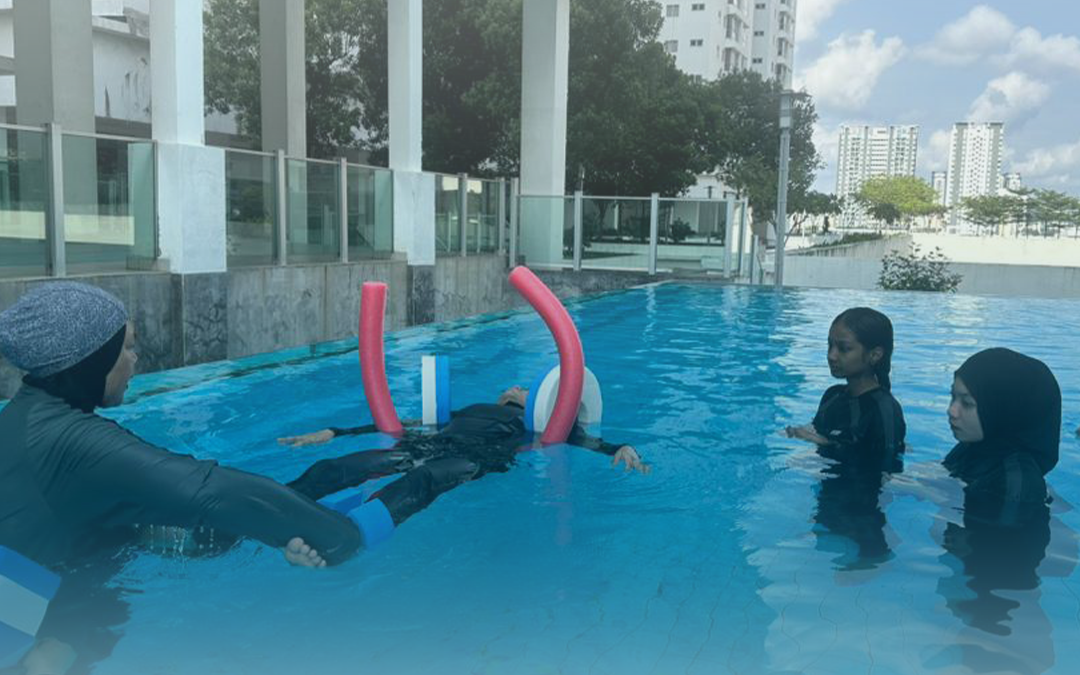 IJN University College Physiotherapy Students Explore Hydrotherapy Techniques in Collaboration with MINDEF