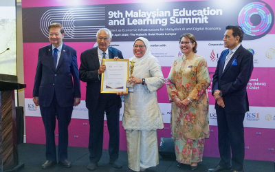 IJN University College Celebrates Vice Chancellor’s Achievement at National Education Summit